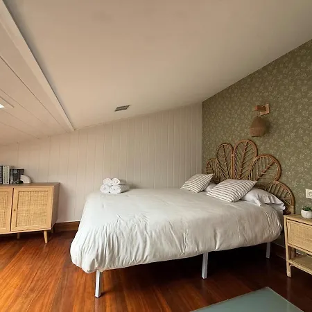 アパート Duplex Con Parking Y Jardin Privado *
